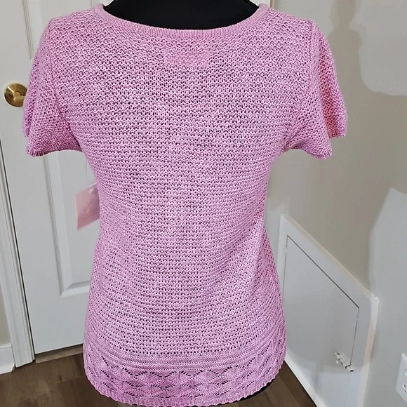 Top - Picture 9 of 16